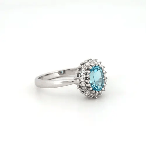 9ct White Gold Diamond Blue Topaz Classic Royal Cluster Ring 11mm - 9R430