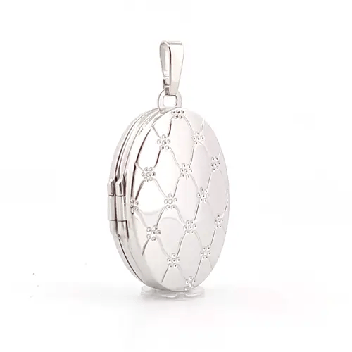 9ct White Gold Quilted Daisy Oval 4 Picture Family Locket Pendant - JLC121