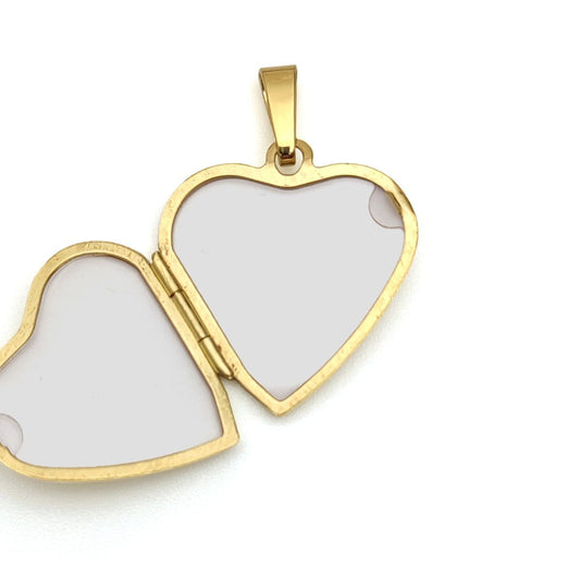9ct Gold Rococo Scroll Frame Love Heart Locket Pendant, 20mm - JLC126