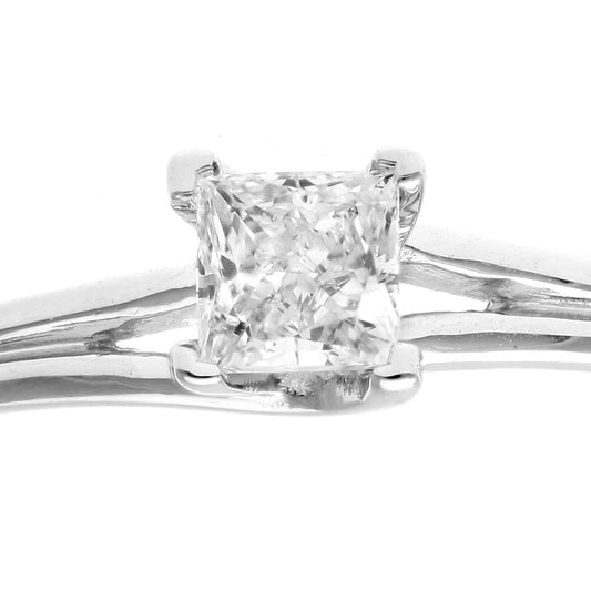 18ct White Gold Princess 1/4ct Diamond L-Shape Solitaire Ring - PR0AXL915718KW