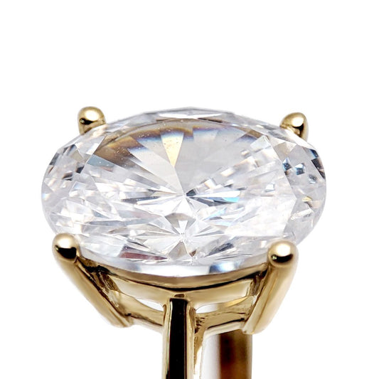 9ct Gold  Oval CZ Solitaire Travel & Proposal Ring 2.00CTS - 1-84-4901