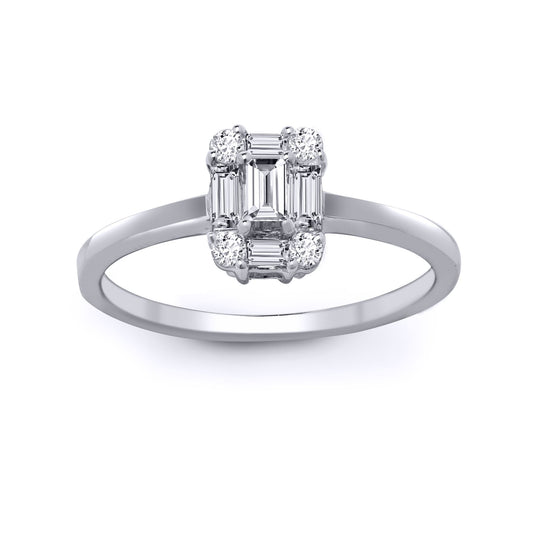 18ct White Gold  0.57ct Diamond Solitaire Style Cluster Ring 8mm - 18R845