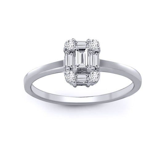 18ct White Gold  0.57ct Diamond Solitaire Style Cluster Ring 8mm - 18R845