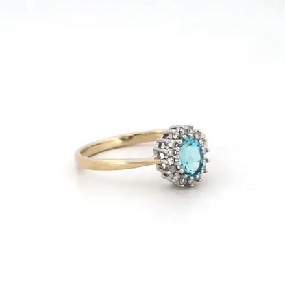 9ct Gold  Diamond Blue Topaz Classic Royal Cluster Ring 9mm - 9R400