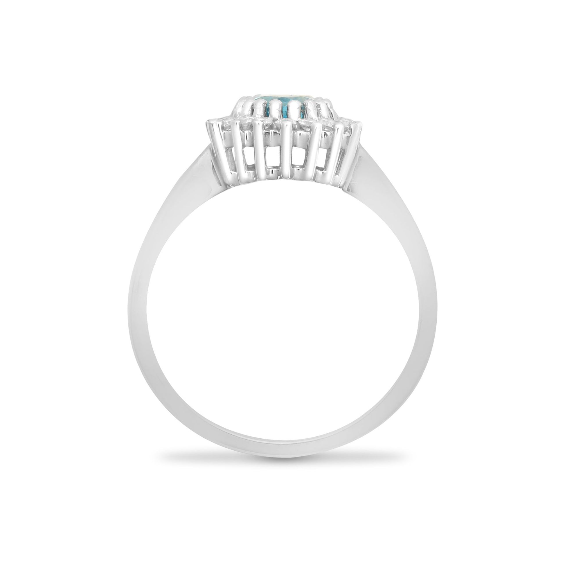 9ct White Gold  Diamond Blue Topaz Classic Royal Cluster Ring 11mm - 9R430