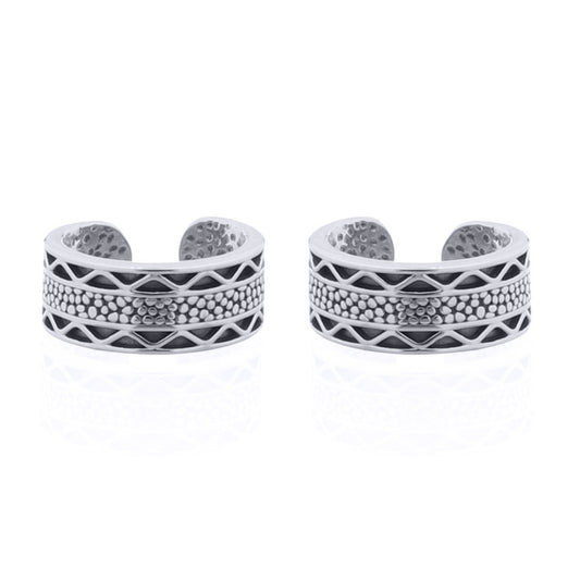 Silver  Cobbled Reptile Pattern Clip-on Helix Cuff Earrings - AEC013