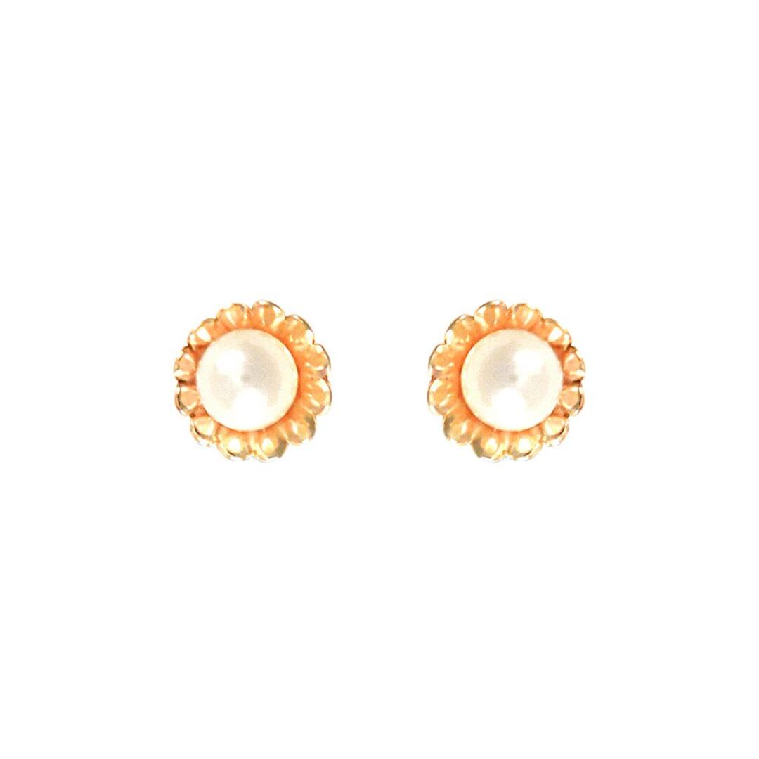 9ct Gold  Pearl Flower Stud Earrings 3.5-4mm - JES297