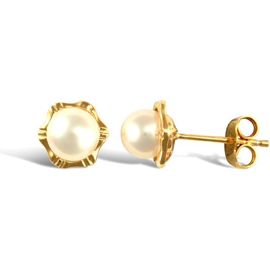 9ct Gold  Akoya Pearl Flower Stud Earrings 5.5-6mm - JES342