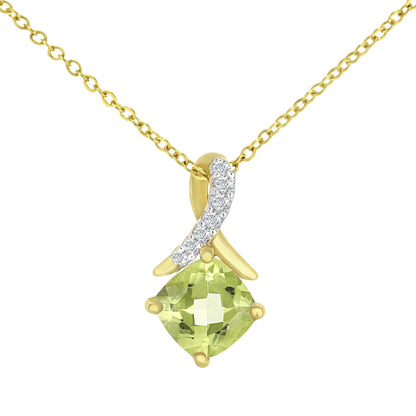 9ct Gold  3pts Diamond Cushion 0.65ct Peridot Kiss Necklace 18" - PP0AXL5932YPD